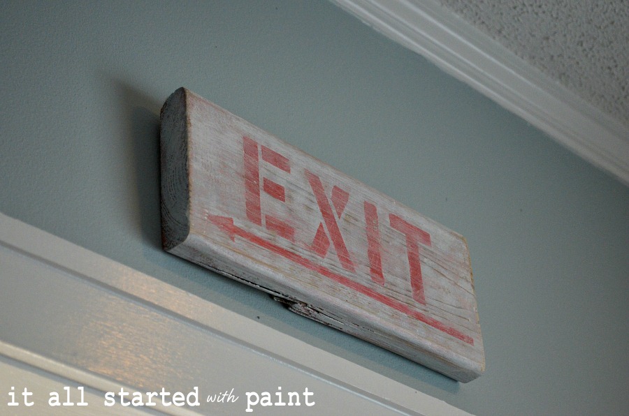 [exit-sign-weathered%255B3%255D.jpg]