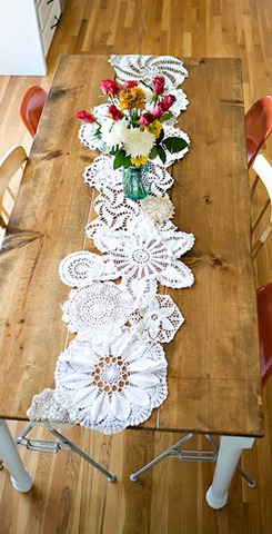 [doily%2520table%2520runner%255B4%255D.jpg]