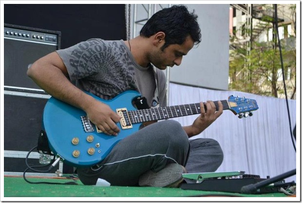 Farhan-Saeed-in-Indore-31-March-2012-1mastitime2 Farhan-Saeed-in-Indore-31-March-2012-1mastitime2