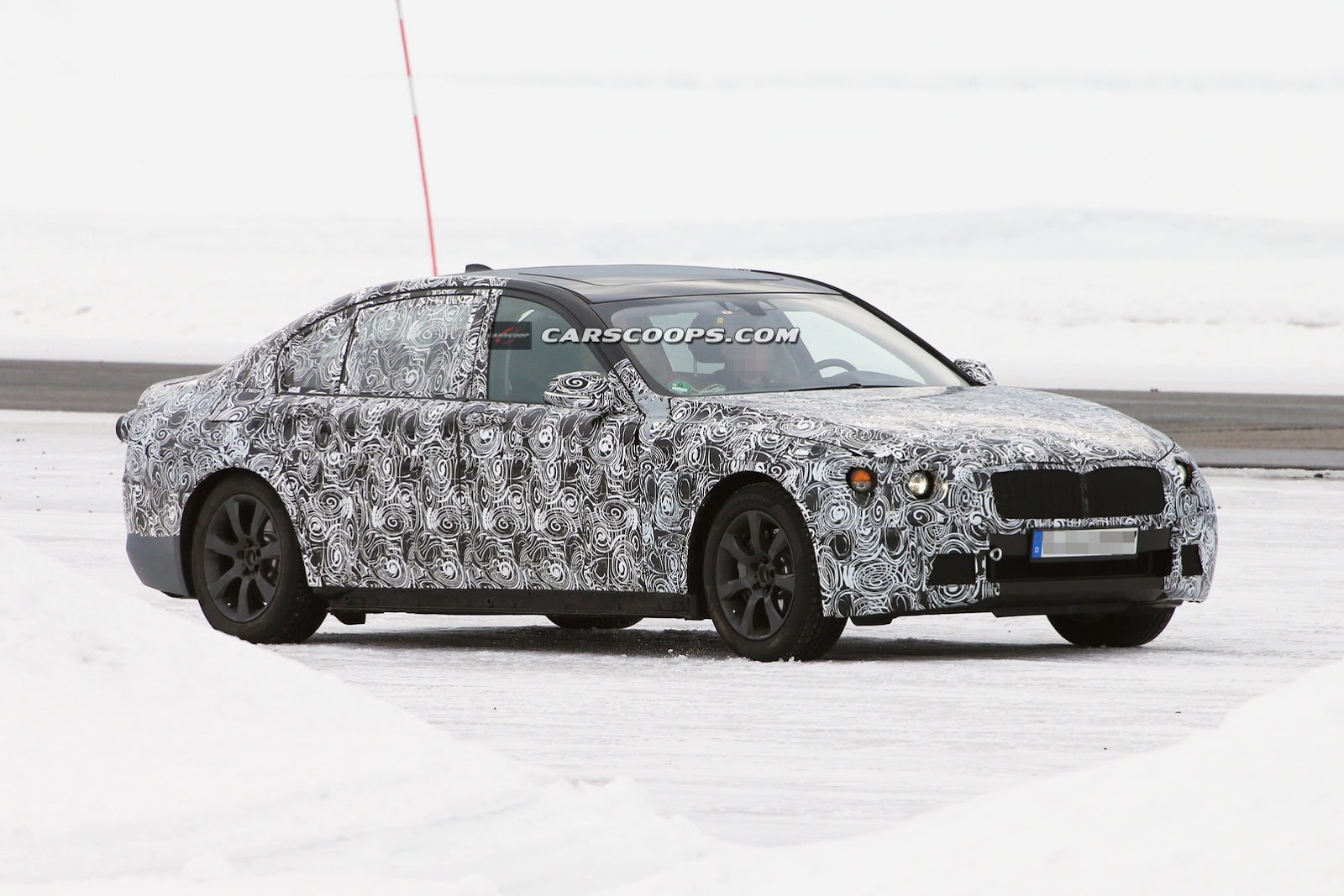 [2016-BMW-7-Series-5%255B3%255D.jpg]