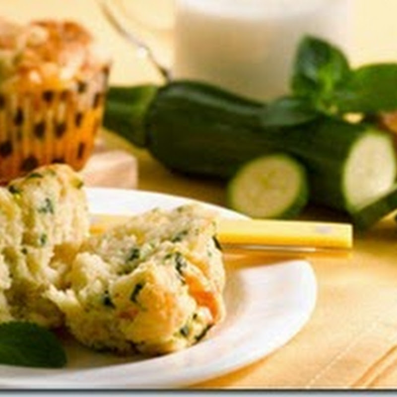 Piccoli cake salati con certosa, zucchine e menta fresca.