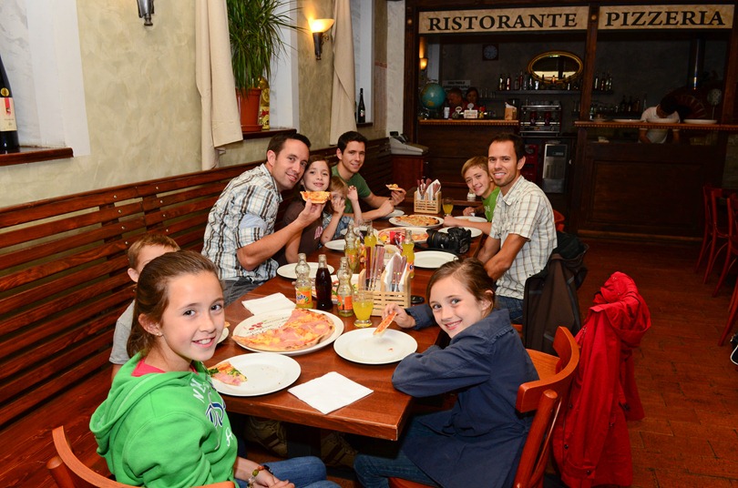 [Prague%2520-%2520Pizza10.jpg]