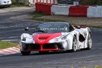 LaFerrari-Carscoops-1 LaFerrari-Carscoops-1