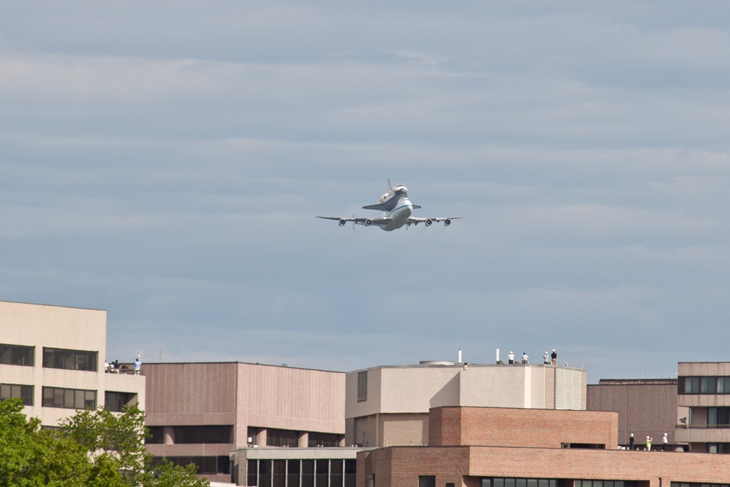 [ShuttleDiscovery-9%255B3%255D.jpg]