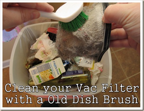 Clean-Vac-Filter-with-an-old-dish-brush