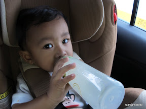 พู่กันฉลองวันเกิดยาย ตา
