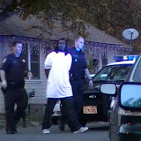 News_111126_PerpSearch_OakPark