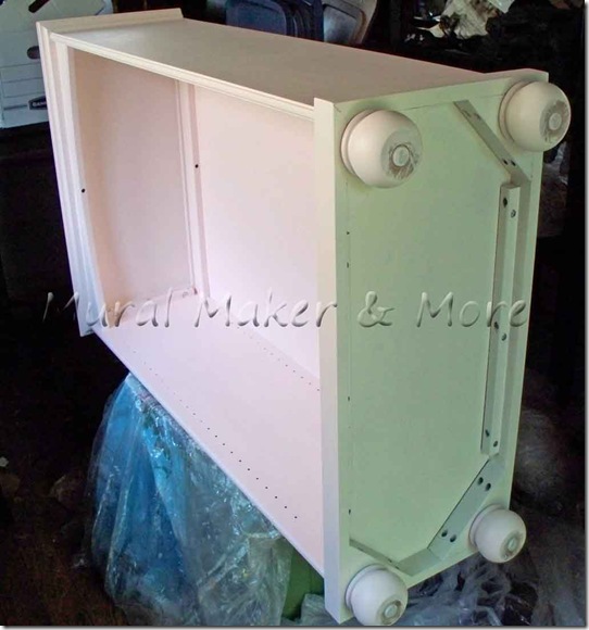 painted-dresser-2