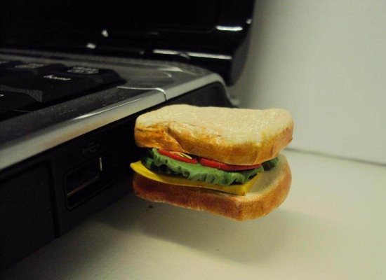 [Sandwich%2520USB%2520flash%2520drive%255B2%255D.jpg]