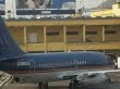 Un avion sur la piste de l'aéroport de N'djili, Kinshasa