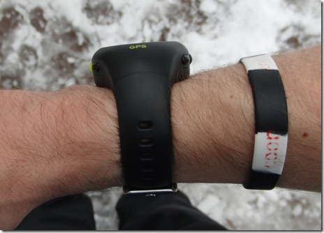 Soleus GPS 1.0 Wrist Side