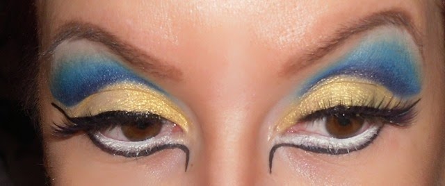 [04-halloween-cleopatra-egypt-queen-makeup-look-hooded-eyes%255B4%255D.jpg]