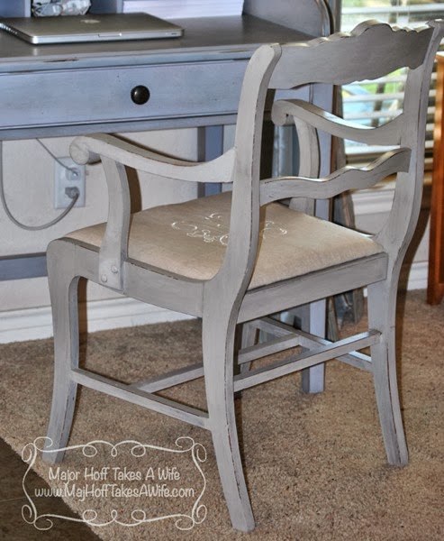 Rear-chalkpaint-chair.jpg Rear chalkpaint chair