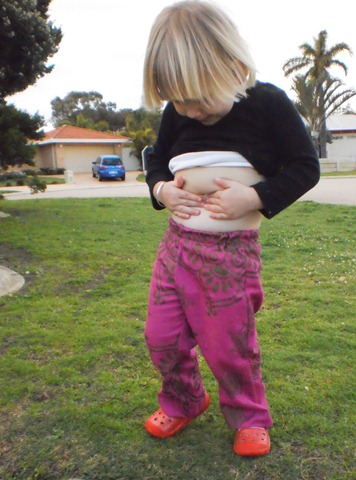 [pants%255B4%255D.jpg]