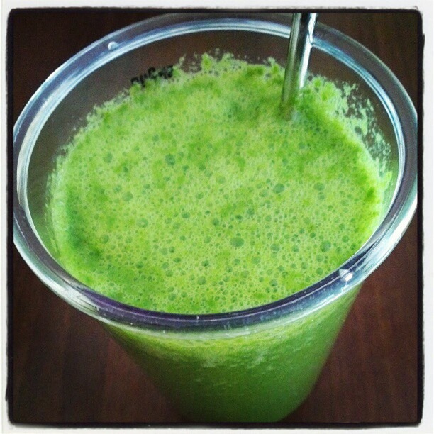 [1%2520Smoothie-Fr%25C3%25BChst%25C3%25BCck%255B3%255D.jpg]