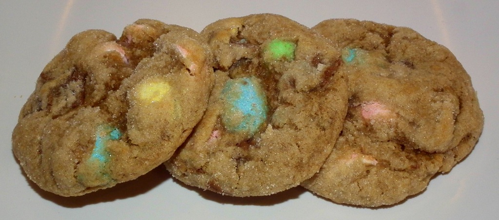 [Banana%2520Peanut%2520Butter%2520Candy%2520Cookies%255B4%255D.jpg]