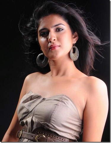 actress_deeksha_seth_hot_photo
