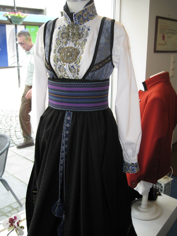[IMG_0656%255B4%255D.jpg]