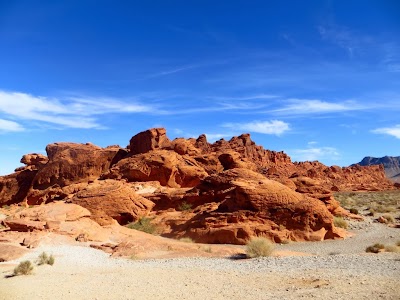 You see why they call it the Valley of Fire? It's because of the color red! IMAGE_311.jpg