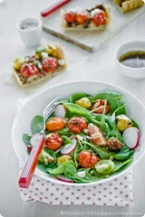 RoastedGarlicTomatoBabySpinachSalad-1-WM_thumb