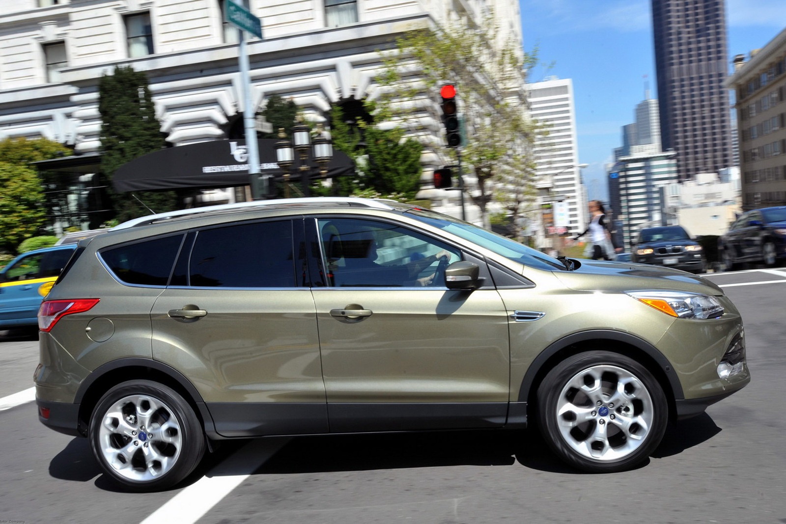 [2013-Ford-Escape-4%255B2%255D.jpg]