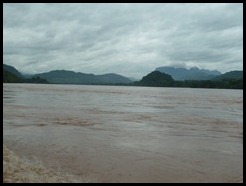 Laos, Luang Parbang, Mekon River, 6 August 2012 (15)