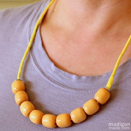 neon diy necklace with beads and raffia 