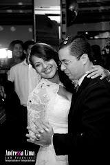 Fotos do evento Casamento Nívia e Daniel. Foto numero 30 do estudio L&D Producoes, do Rio de Janeiro, RJ. Andressa Lima e equipe fazem fotos de casamento (fotografias de casamentos), fotos de making-of (making of de noiva), fotos de eventos sociais, fotos de casal (ensaios fotograficos de e-session), videos de casamento (filmagem de casamentos), videos de making-of e videos de eventos sociais. Fotojornalismo e videojornalismo no Rio de Janeiro, RJ. fotos casamento rio de janeiro fotografias casal rj foto eventos noiva ensaio fotografico galeria noivas fotografo evento casar retrato fotografía modelos casamentos fotografos bolos para convite ver festas books modelo