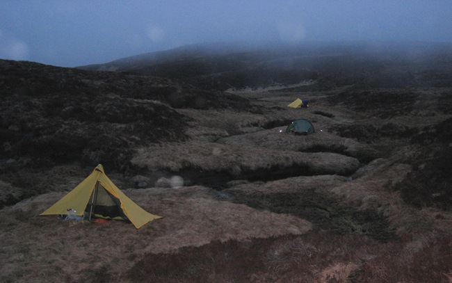 CAMP ON THE CAOCHAN WITH INCOMING WEATHER