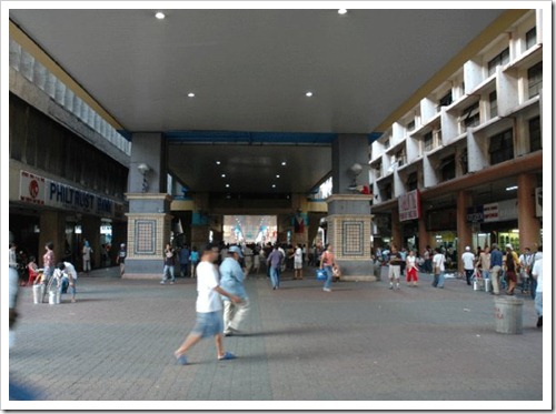 Rizal Avenue corner Carriedo Street today, with the LRT line Rizal Avenue corner Carriedo Street today, with the LRT line
