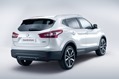 2014-Nissan-Qashqai-12