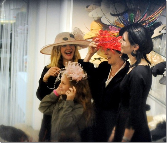 Drew Barrymore Drew Barrymore Tries Wedding 0vrpV3Q50b5l