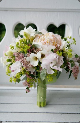 4759_115677038867_7582453_n  romance of flowers
