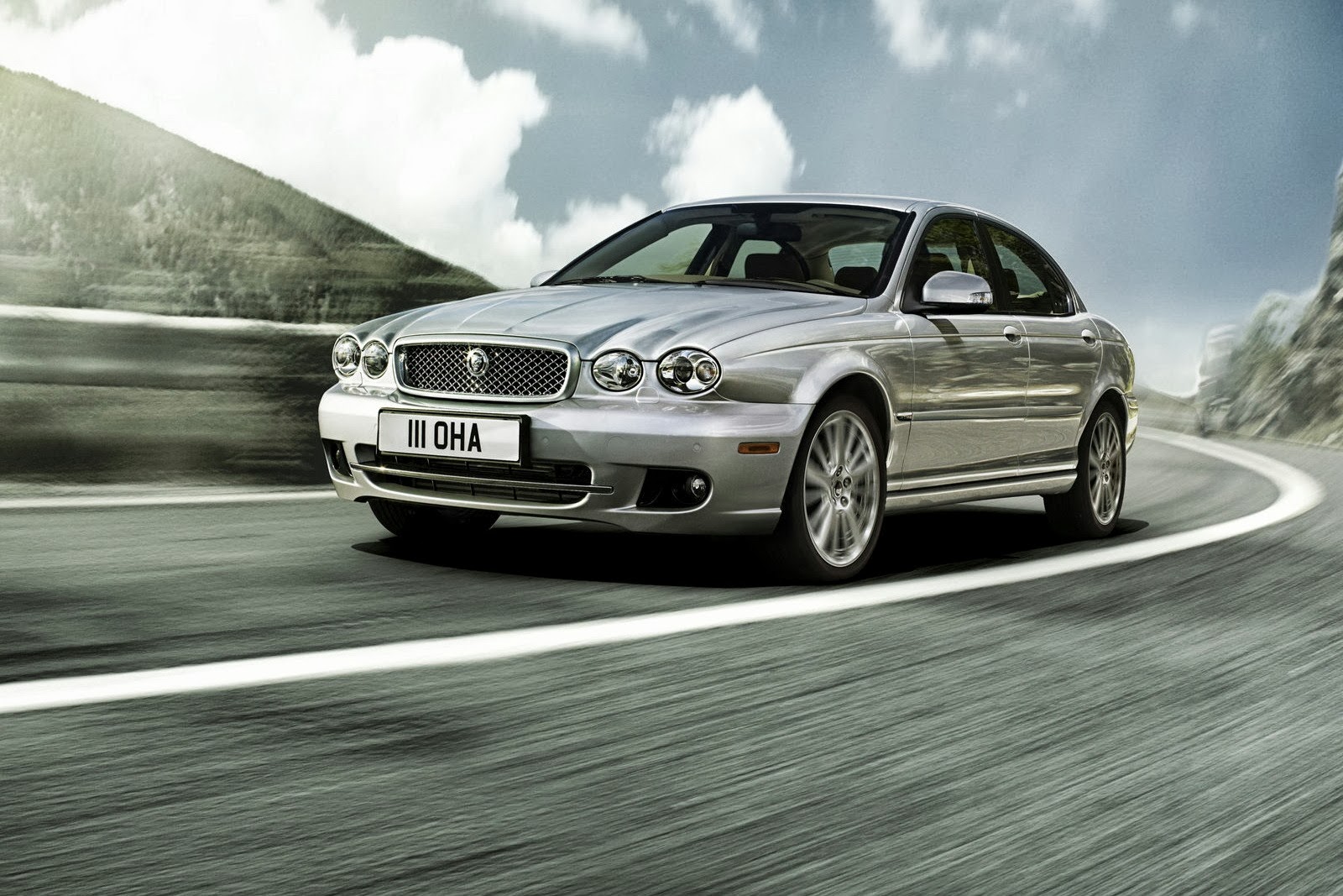 [Jaguar-X-Type-1%255B2%255D.jpg]