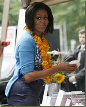 michelle-obama-fashion4-luau