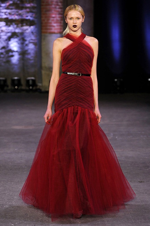[CHRISTIAN-SIRIANO-FALL-2012-RTW-PODIUM-036_runway%255B7%255D.jpg]