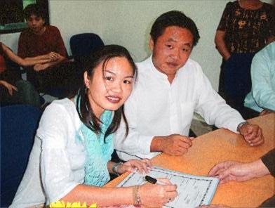 [020a3.jpg]