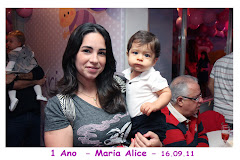 Fotos do evento Maria Alice  (01 ano) - 16.09.11. Foto numero 62 da Social Click Fotografia Digital, do Rio de Janeiro, RJ, que faz fotos divertidas, fotos malucas, fotos com fantasias, fotos na hora, fotografia maluca, fotografia divertida com molduras personalizadas. fotos divertidas malucas foto maluca animadas animado rj rio de janeiro divertida fantasia animada noivas 15 anos fotografas casamento