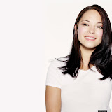 kristin-kreuk-12-1600x1200.jpg