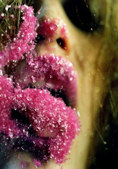 MarilynMinter-ChewingPink