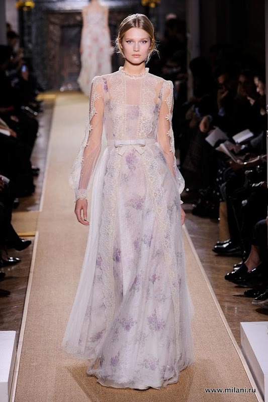 valentino-haute-couture-spring-2012-pfw72.jpg