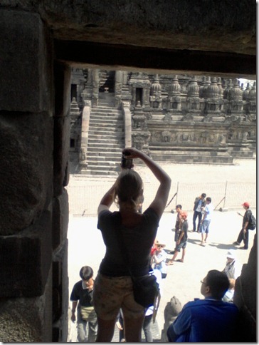 bule prambanan bule prambanan