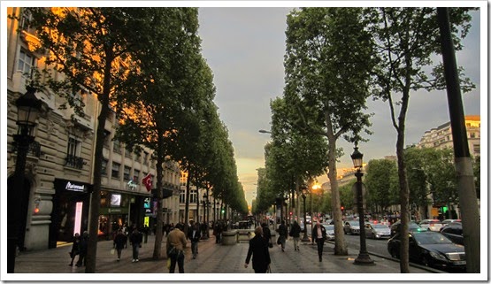 Avenue des Champs-Élysées 3