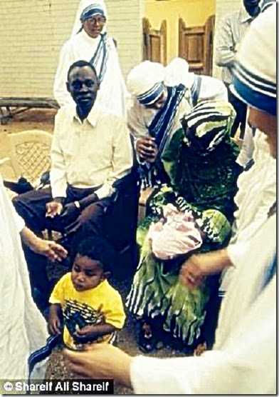 Meriam Ibrahim-Daniel Wani & Children Arrested Airport Meriam Ibrahim-Daniel Wani & Children Arrested Airport