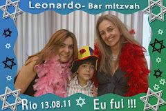 Fotos do evento Leonardo - 13.08.11. Foto numero 35 da Social Click Fotografia Digital, do Rio de Janeiro, RJ, que faz fotos divertidas, fotos malucas, fotos com fantasias, fotos na hora, fotografia maluca, fotografia divertida com molduras personalizadas. fotos divertidas malucas foto maluca animadas animado rj rio de janeiro divertida fantasia animada noivos fotografo casamento fotografa para debutantes