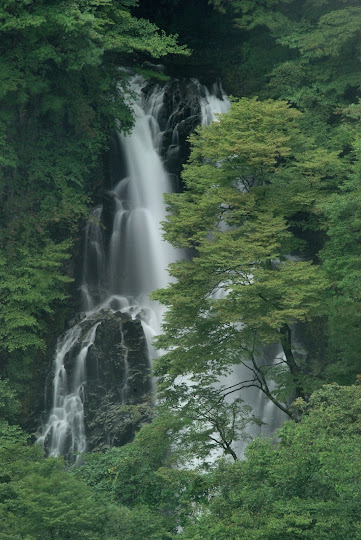 霧降の滝