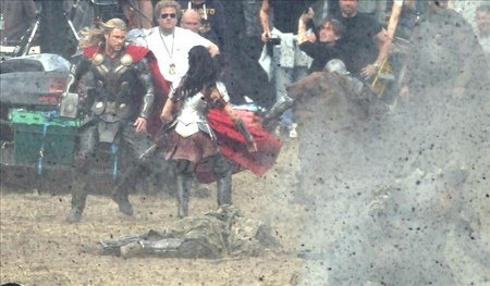 Fotók a Thor The Dark World forgatásáról 02