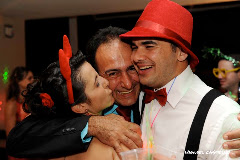 Fotos do evento Alyne e Thiago. Foto numero 071 do fotografo de casamento Miguel Castello, de Brasilia, DF, que faz fotos de casamento (fotografia de casamento), fotos de 15 anos (fotografia de 15 anos), fotos de modelos (ensaios para books fotograficos), fotos de gravidas (fotografia de gestantes), fotos de debutantes, fotojornalismo de casamento, fotojornalismo social e fotografia de moda em estudio. fotos casamento distrito federal brasilia de 15 anos df brasília books modelos ensaio fotografico gravidas gravida festa festas book moda vestidos maquiagem noiva cartão mensagem convites bouquet noivas buque tulipas