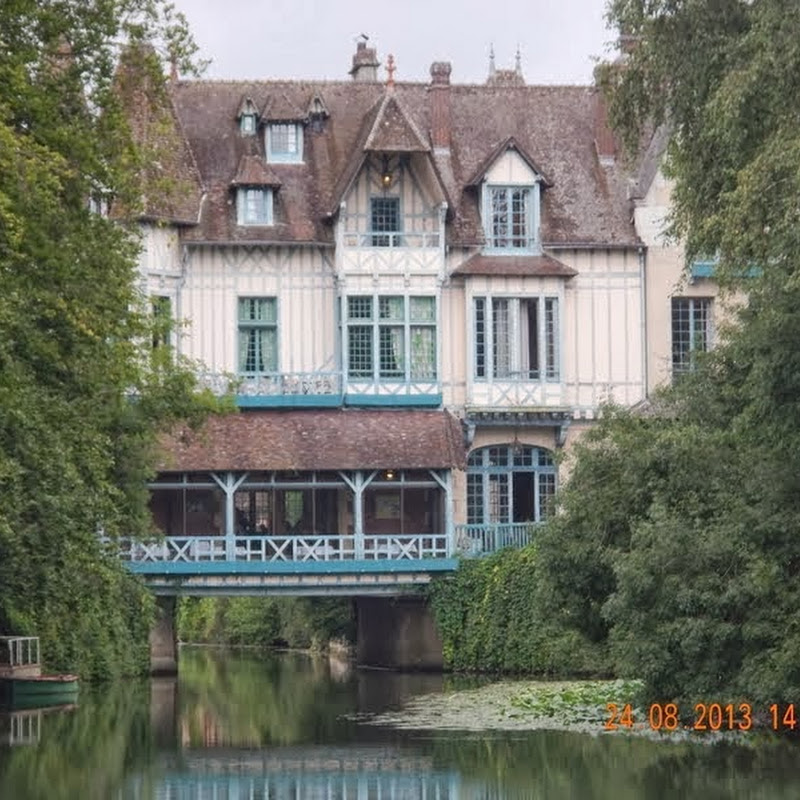 LE MOULIN DE CONNELLES (hôtel)