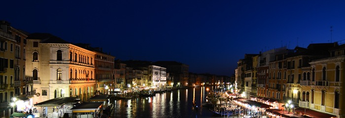 [Night%2520grand%2520canal%255B2%255D.jpg]